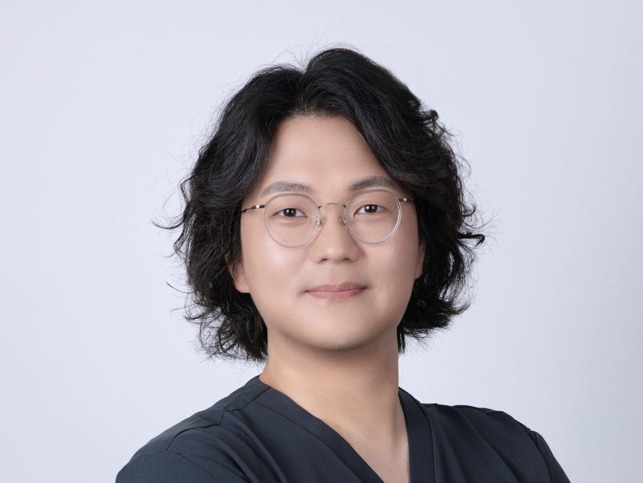 釜山　ザ・スケッチ美容外科　釜山美容医療通訳OTOMOオトモ